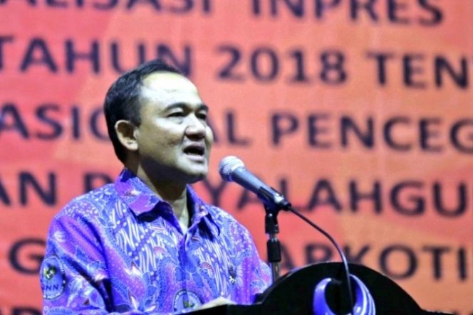 
					Kepala BNN Heru Winarko saat membuka kegiatan Sosialisasi Inpres Nomor 6 Tahun 2018 Tentang Rencana Aksi Nasional Pencegahan dan Pemberantasan Penyalahgunaan dan Peredaran Gelap Narkotika dan Prekursor Narkotika (P4GN) Tahun 2018-2019 Tingkat Kementerian/Lembaga di Jakarta, Senin (17/9/2018)