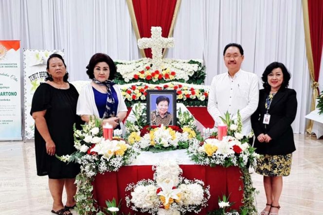 
					GBP saat di Rumah duka Drs. Hartono