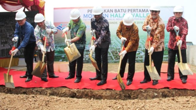 
					Peresmian Modern Halal Valley Cikande, Rabu (10/10). (Al Sattar)