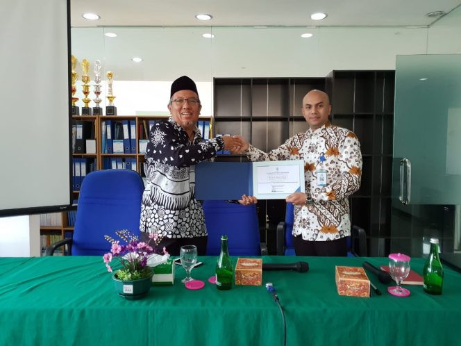 
					Staf Khusus Menristekdikti Berikan Kuliah Umum kepada Dosen dan Mahasiswa STTBandung