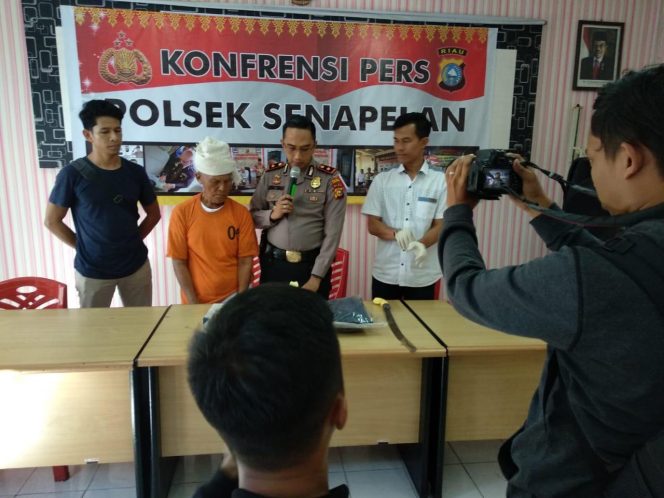 
					Kesal karena rekom karyawan , kakek di Pekan Baru lakukan penganiyayaan