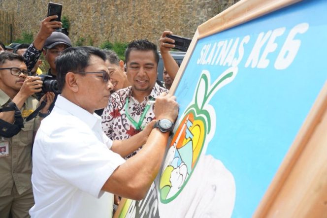 
					Moeldoko : peternak harus mampu hadapi era disrupsi