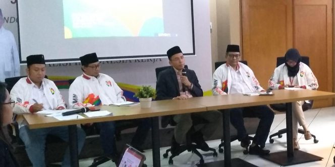 
					Berita Hoax , disinyalir bunuh karakter pasangan Jokowi-Amin