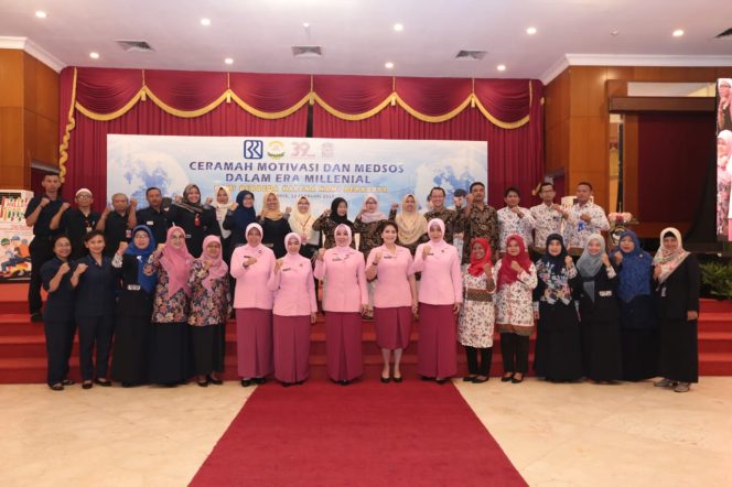 
					Yayasan  Kemala  Bhayangkari gelar ceramah motivasi