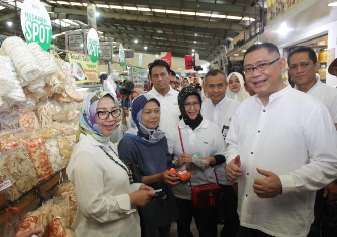 
					BNI Syariah Fasilitasi pedagang Pasar Modern Bintaro