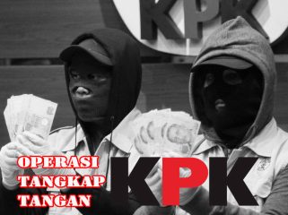 ilustrasi : petugas KPK menunjukan hasil OTTberupa mata uang asing