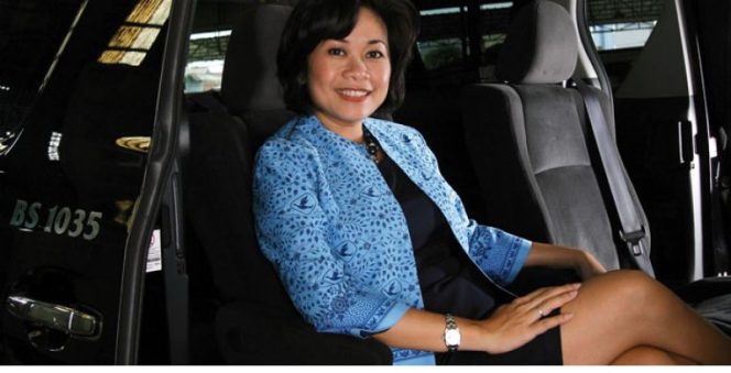 
					Bluebird tunjuk Noni Purnomo sebagai Direktur Utama