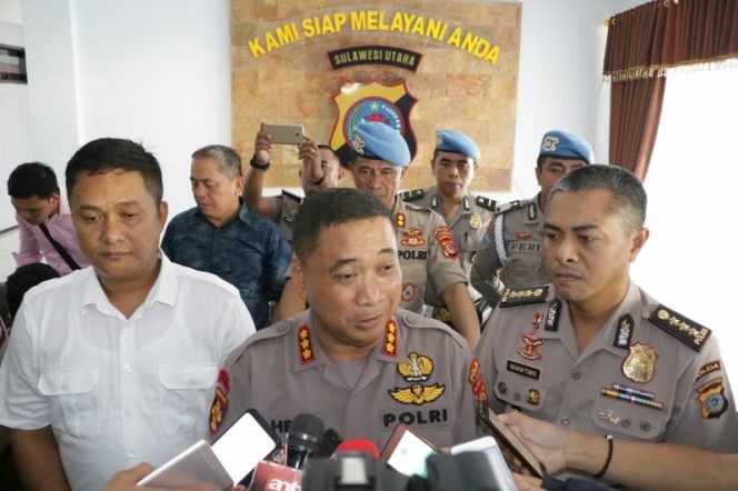 
					Cegah Narkoba , Polda Sulut jalani tes urine mendadak