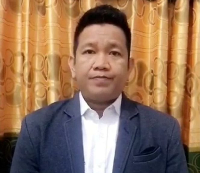 
					Datuk Budhi Febriadi Dewan Pengurus Harian LAM Riau Himbau Agar Tidak Ada People Power