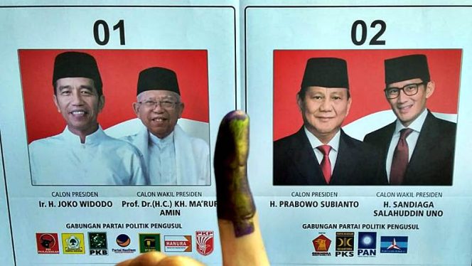 
					KPU Tetapkan Jokowi-Amin Pemenang Pilpres 2019, Saksi 02 menolak