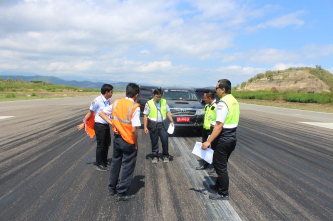 
					Dirjen Hubud lakukan inspeksi di Bandara Komodo, Labuhan Bajo