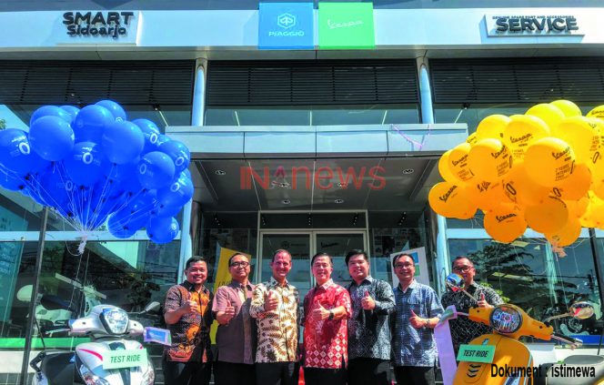 
					Bersama PT. Smart Mulia, Piaggio resmikan dealer Pertama di Sidoarjo