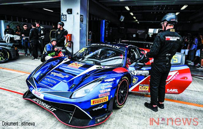 
					Ditabrak dari Belakang, T2 Motorsports Gagal Mencetak Poin di Race ke-2