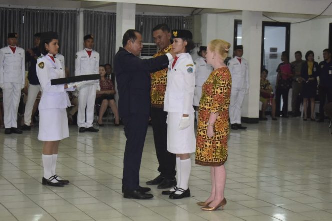 
					Sebanyak 48 Paskibraka Dapat Ucapan Selamat dari Walikota Bitung