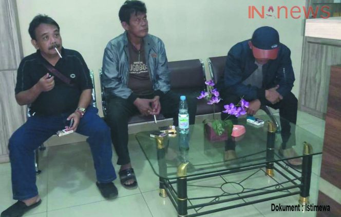 
					Kejaksaan Agung amankan buronan kasus tambang batu galian