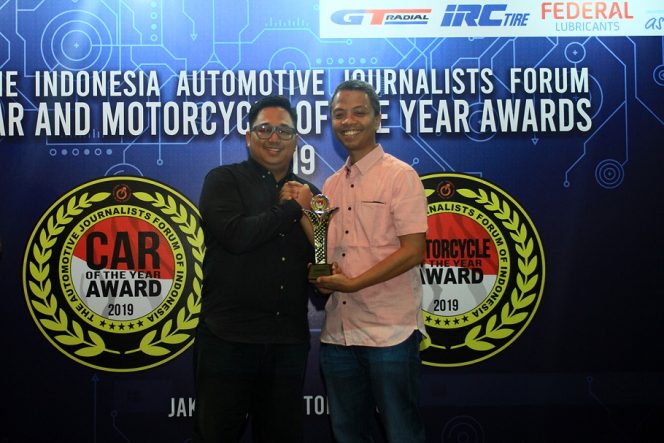 
					Wuling Almaz Terpilih Sebagai FORWOT Car of the Year 2019