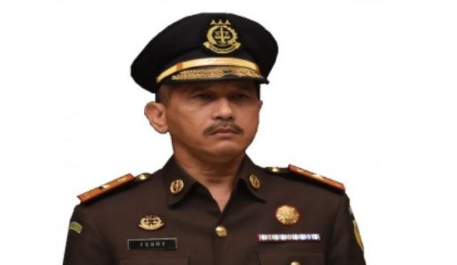 
					Harus Lebih Tegas, Raden Febrytriyanto Resmi Pimpin Kejati Sultra