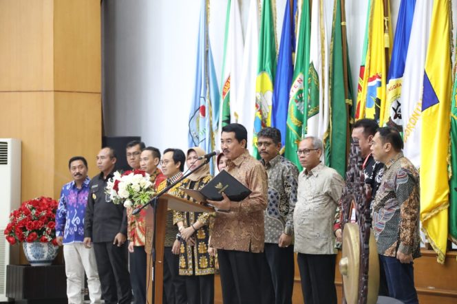 
					Sekjen Kemendagri Dorong Optimalisasi Kinerja Biro Umum  seIndonesia