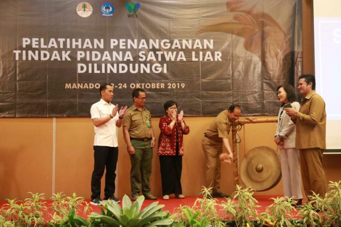 
					Walikota Bitung Resmi Buka , Pelatihan Satgas Perlindungan Dan Pengawasan Tumbuhan Dan Satwa Liar