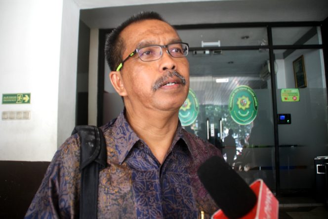 
					Digugat dan Bermasalah Hukum , Sapari Harap Presiden Jokowi Tidak Pertahankan Kepala BPOM RI