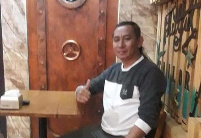 
					Tommy Rononuwu, Panglima Besar Brigade Waraney Malesung dan juga sebagai Ketua Kerukunan Esa Keter gabungan 10 Ormas Adat Kota Bitung 