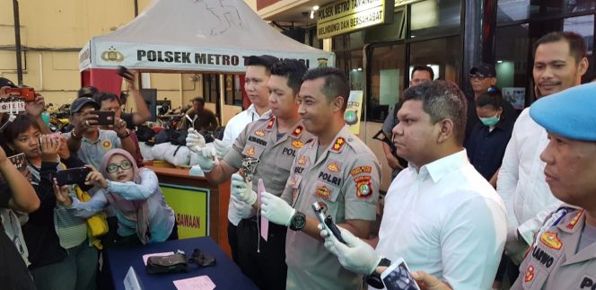 
					Halaman Mako Polsek Metro Tamansari Jl. Blustru No.1 Kel. Mangga Besar Kec. Tamansari Jakarta Barat