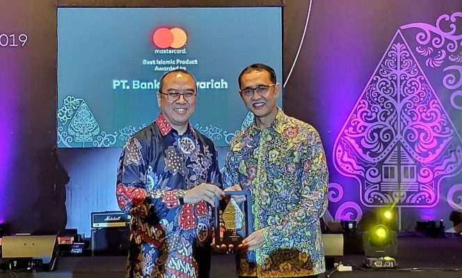 
					BNI Syariah Raih Penghargaan Best Islamic Product dari Mastercard Indonesia