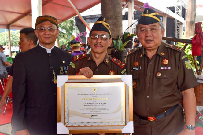 
					Kejaksaan Raih Penghargaan Kementerian PUPR