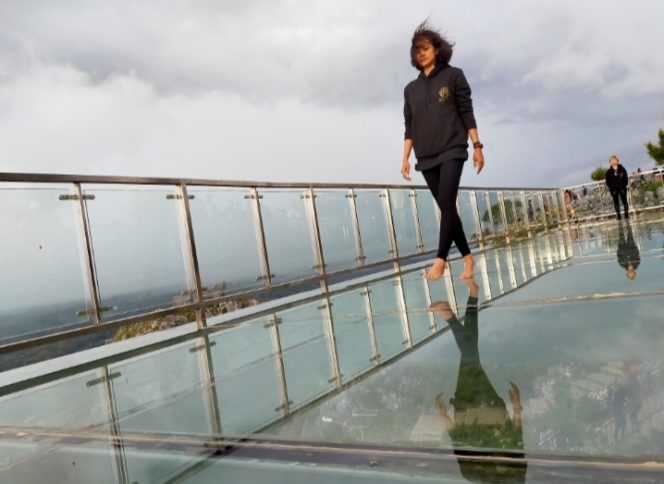 
					Festival Tenun Toraja 2019 Hadirkan Fashion Show Di Patung Yesus Buntu Burake