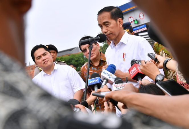 
					Presiden Jokowi Apresiasi Pemecatan Dirut Garuda Ari Ashkara