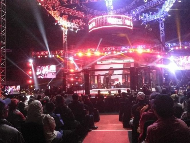 
					Ring Oktagon One Pride Pro Never Quit