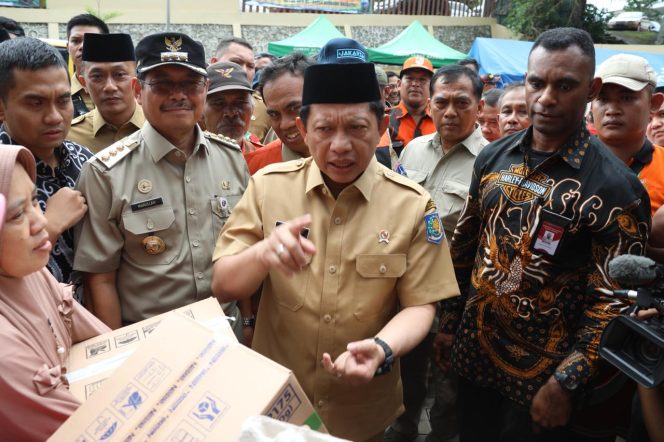 
					Mendagri Minta Seluruh Jajaran Dinas Dukcapil Secara Cepat Layani Data Adminduk Korban Terdampak Bencana