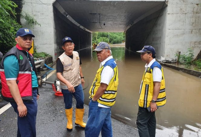 
					Tinjau Banjir, Menteri PUPR dan Gubernur Anies Siapkan Langkah Penanganan