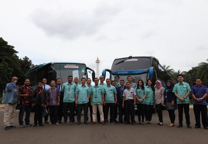 
					Blue Bird Group Secara Resmi Meluncurkan Armada Bus Kelas Premium