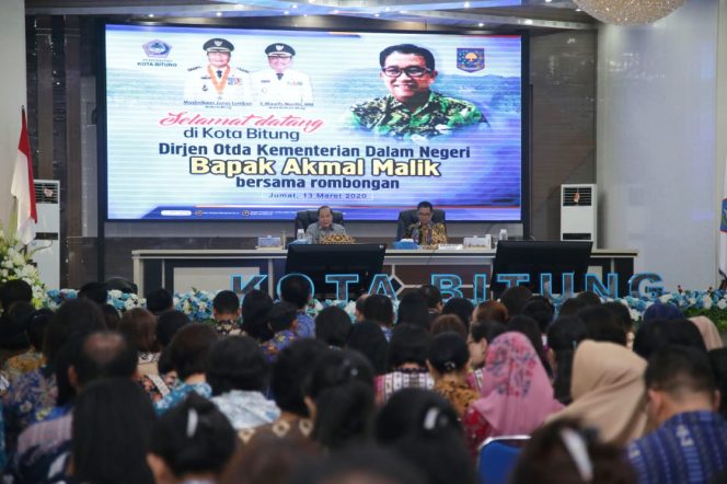 
					Dirjen Otda Kemendagri : Saya Tak Khawatir Dengan Netralitas ASN Pemkot Bitung