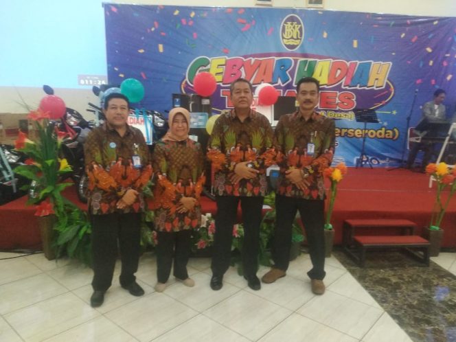 
					Gebyar Hadiah BPR BKK Taman Pemalang, Wujud Motivasi dan Layanan ke Nasabah