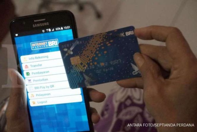 
					BRI Gratiskan Biaya Top Up GoPay