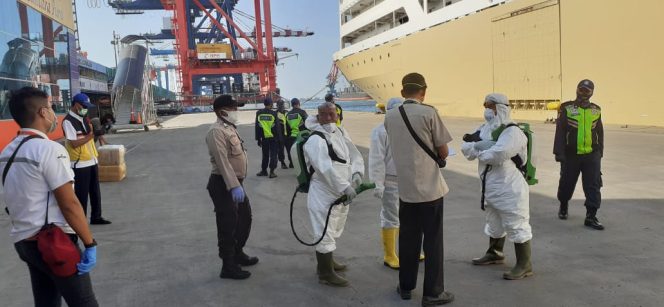 
					Hasil Pemeriksaan Rapid Tes, Tim KKP Temukan 13 ABK Ciremai Positif Covid-19