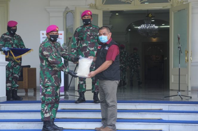 
					ACT Gandeng Marinir TNI AL Siap Distribusikan 6 Ton Beras
