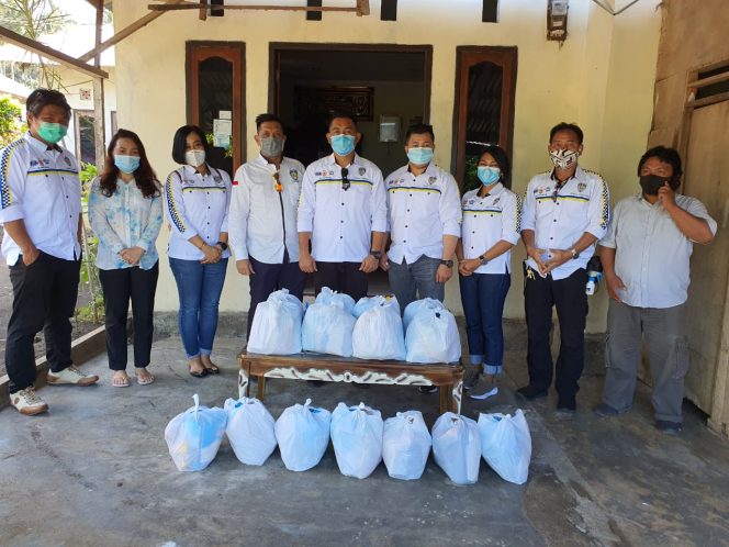 
					Korwil IMI Bitung Berbagi Kasih Dengan Para Lansia, ADL: “Semoga Bermanfaat”