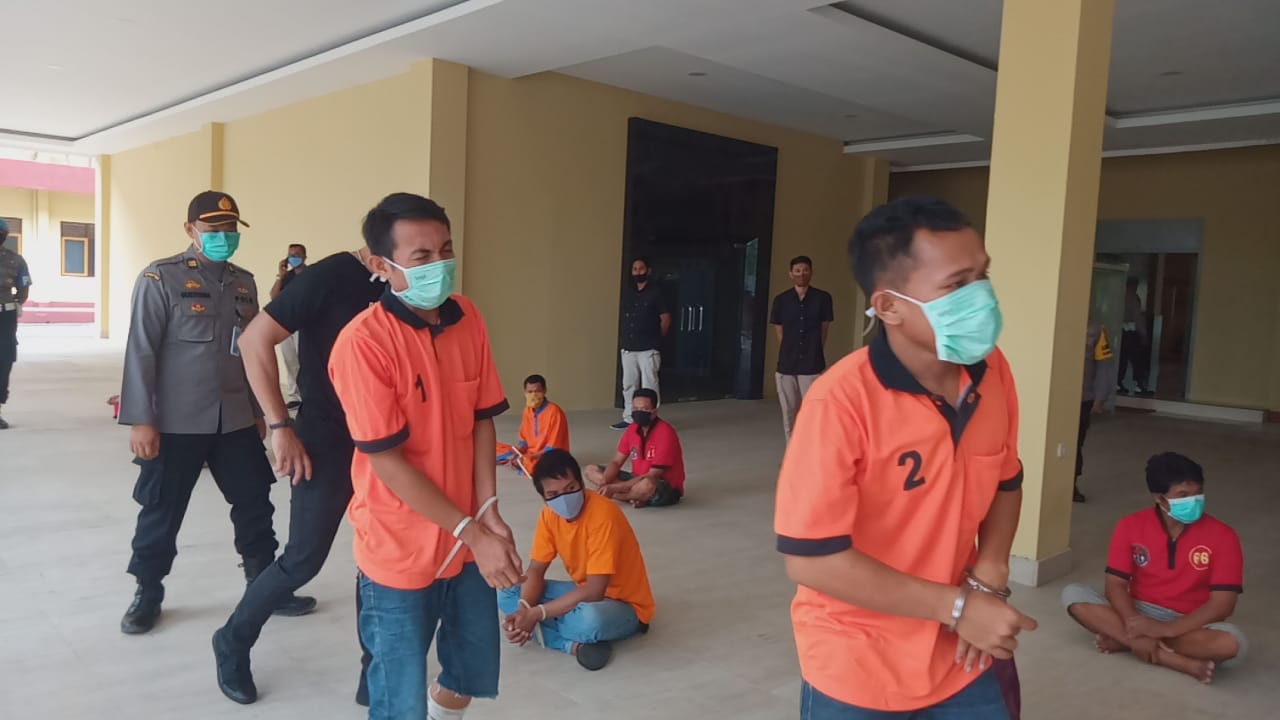 Ditreskrimum Polda NTB Berhasil Ringkus 10 Orang Tersangka Judi