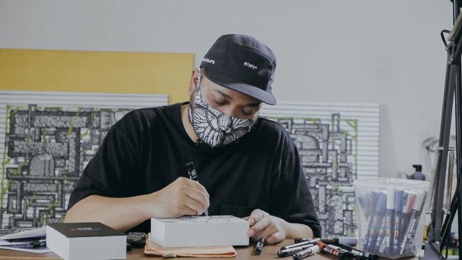 
					Kreasi Donasi Bareng DARBOTZ dari  Authenticity