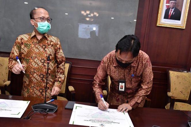 
					KEMENDES Bergerak Menuju Zona Integritas Bebas Korupsi