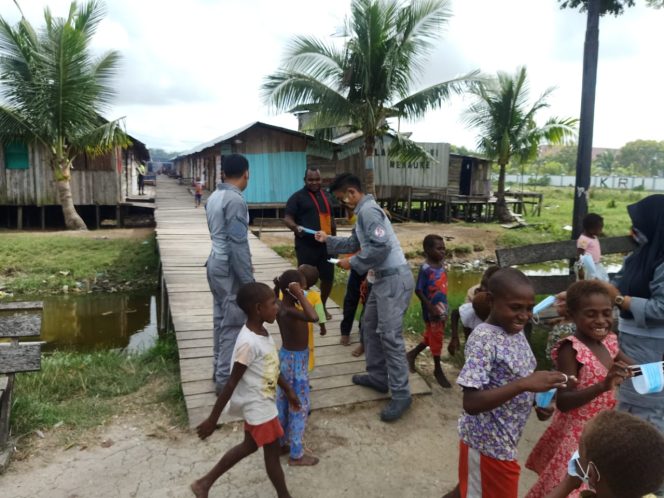 
					Cegah Penyebaran Covid-19, SPKKL Merauke Sosialisasikan Konsep Hidup New Normal