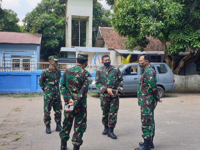 
					Lanal Mataram Terima Kunjungan Staf Ahli Mabes TNI