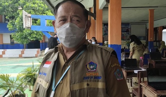 
					Julius Ondang Tinjau Kesiapan, Sekolah Yang Laksanakan MPLS Secara Daring