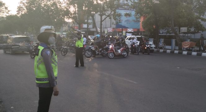 
					Tak Patuhi Protokol Covid-19, Pengendara Akan Diberikan Sanksi Push Up