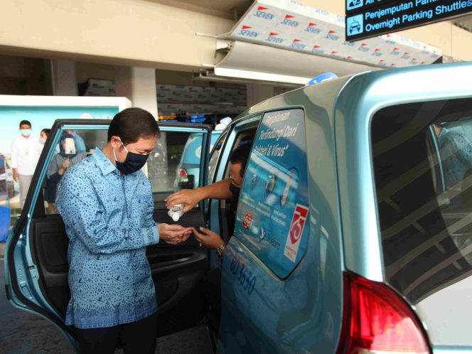 
					Bluebird Lengkapi Armadanya dengan Hand Sanitizer Lifebuoy