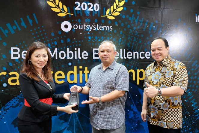 
					Astra Credit Companies Raih Best Mobile Excellence