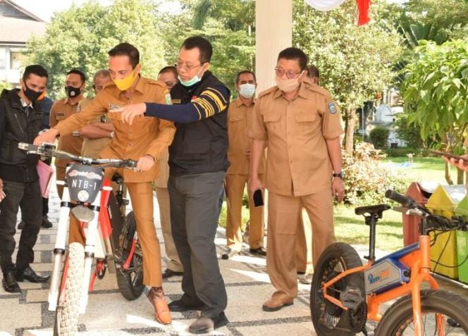 
					Gubernur Minta Desa Labuan Jambu Jadi Pilot Project Pengembangan SimpelDesa